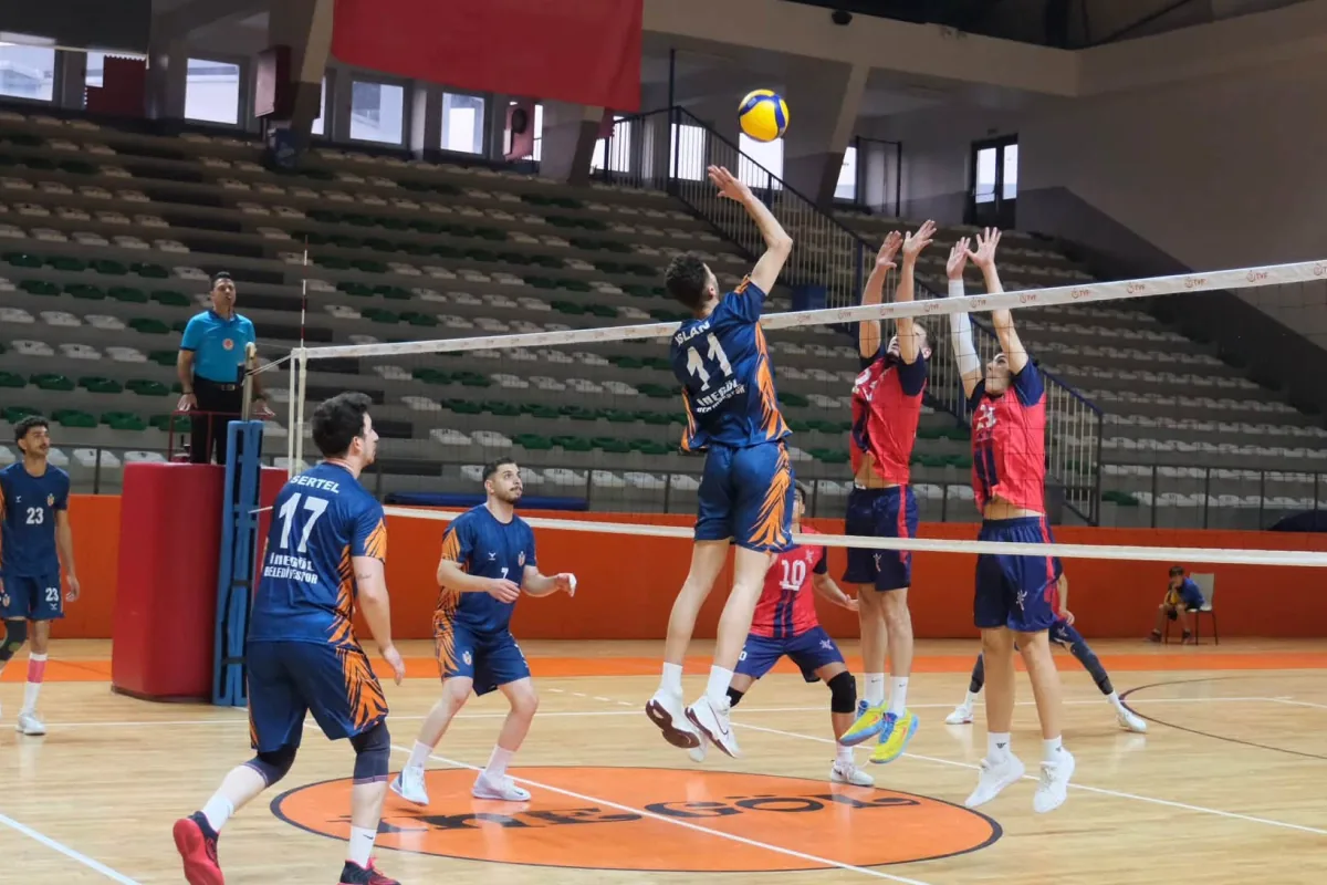Bursa İneg&ouml;l Belediyespor namağlup liderliğini s&uuml;rd&uuml;rd&uuml;