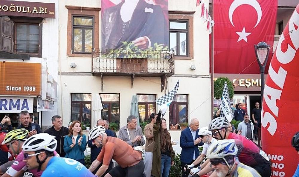 Veloturk Gran Fondo &Ccedil;eşme by Salcano'nun 10'uncu yılında 809 sporcu pedal &ccedil;evirdi