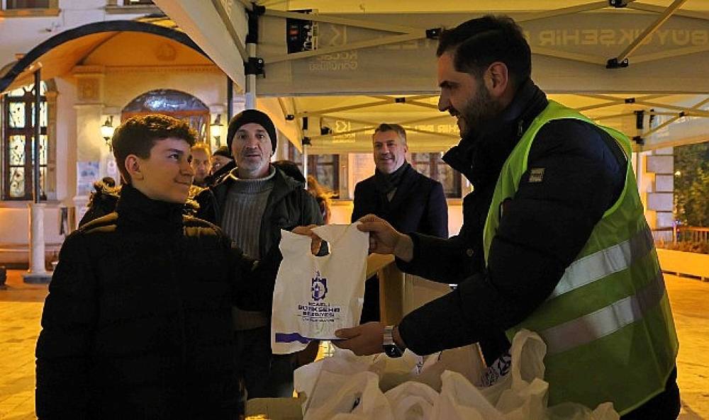 Kandilin manevi lezzeti vatandaşla buluşturuldu   