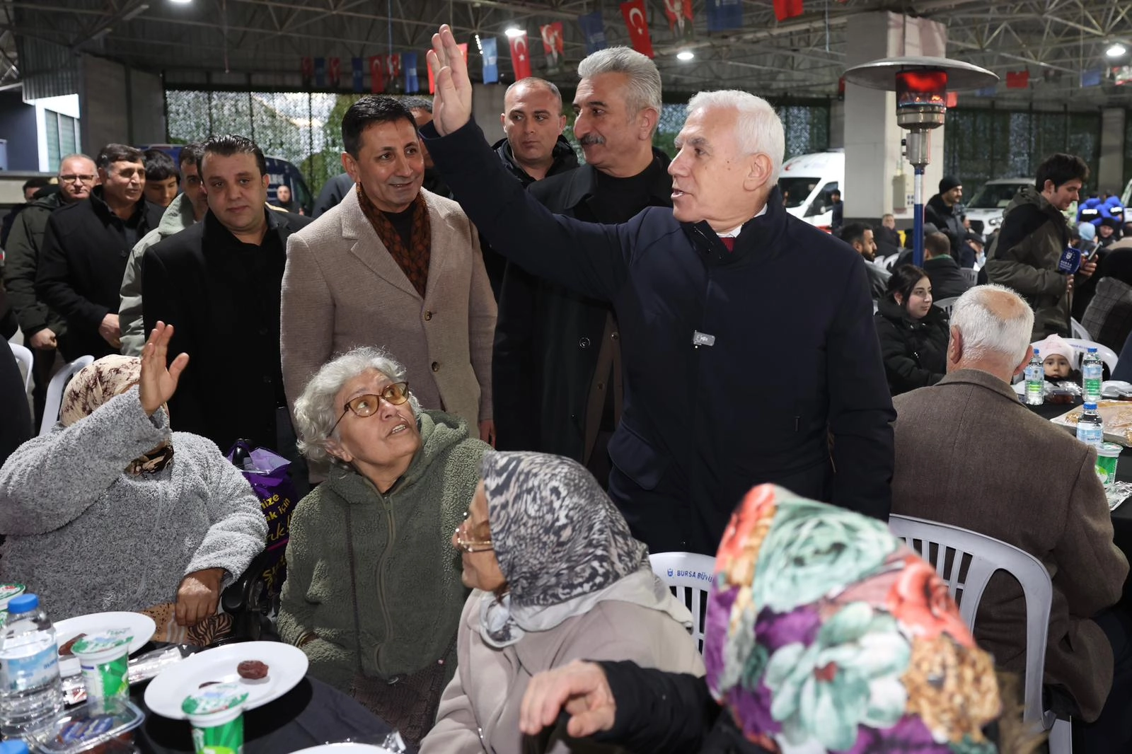 Bursa B&uuml;y&uuml;kşehir'in sofrası bu kez Kestel'e kuruldu