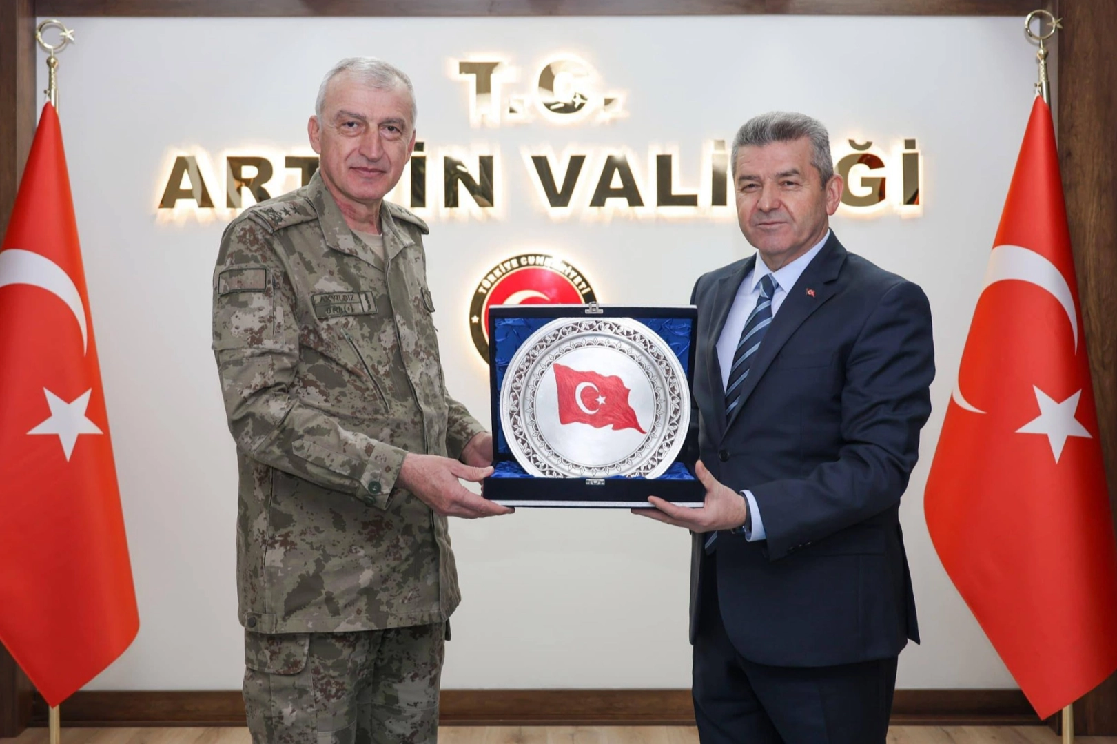 Erzurum 9. Kolordu Komutanı T&uuml;mgeneral Akyıldız Artvin'de