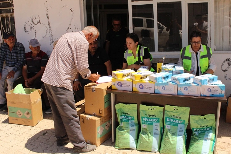 Antalya B&uuml;y&uuml;kşehir&rsquo;den selden etkilenen &uuml;reticilere destek