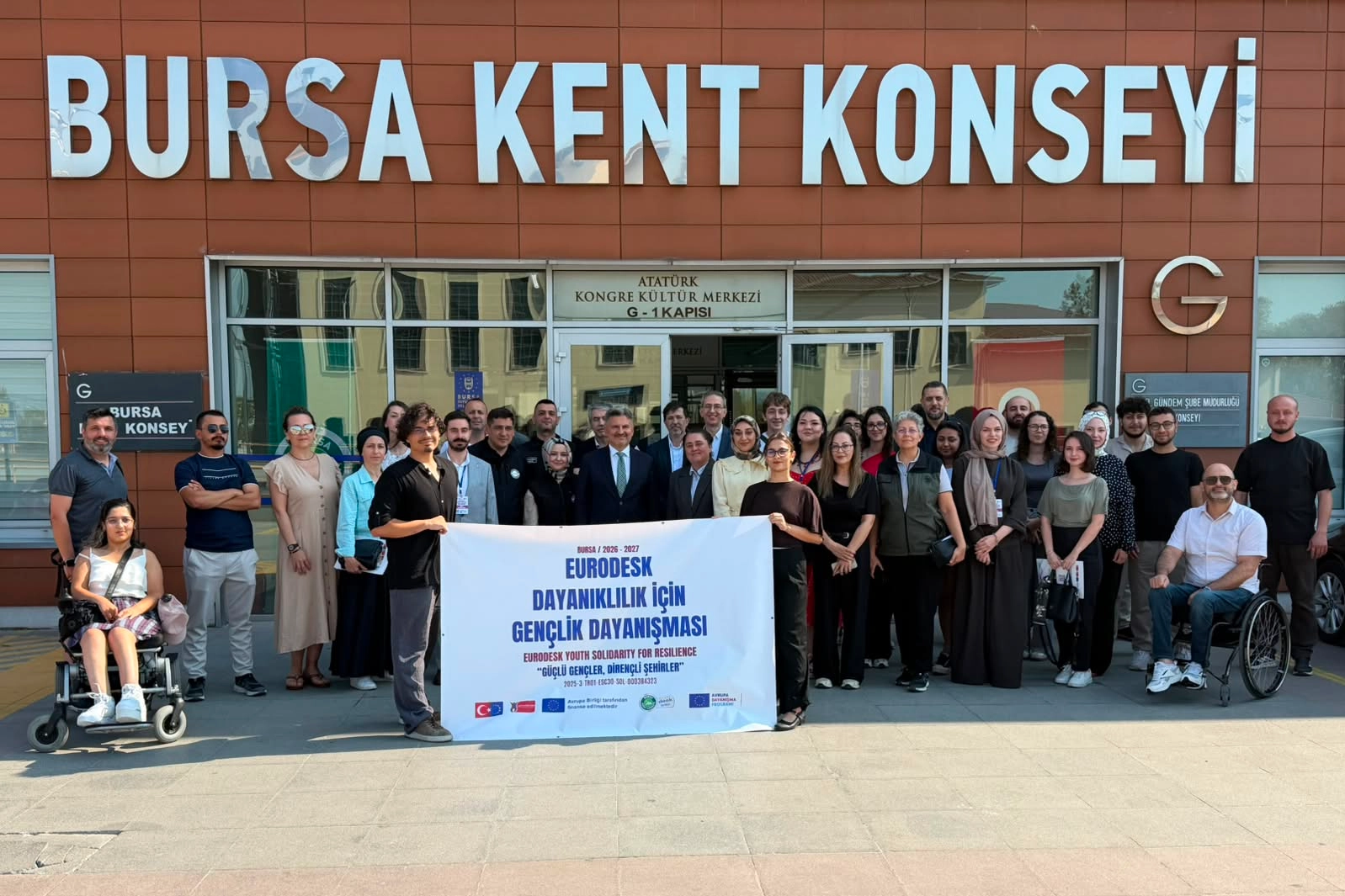 Afetlere diren&ccedil;li Bursa i&ccedil;in gen&ccedil;ler harekete ge&ccedil;ti