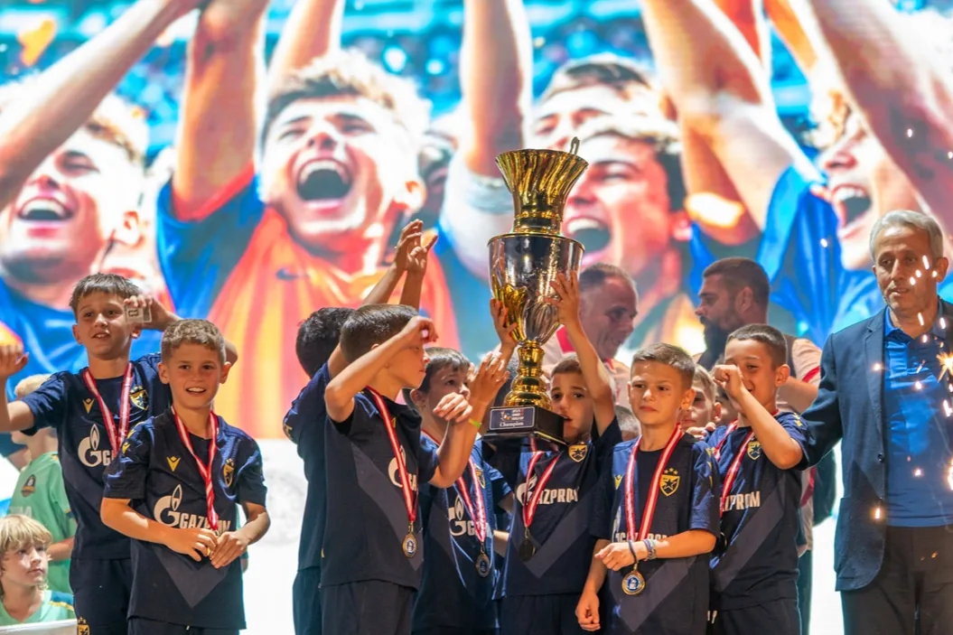 &Ccedil;ocuk futbolunun uluslararası arenası Junior World Cup Antalya 2026 tamamlandı