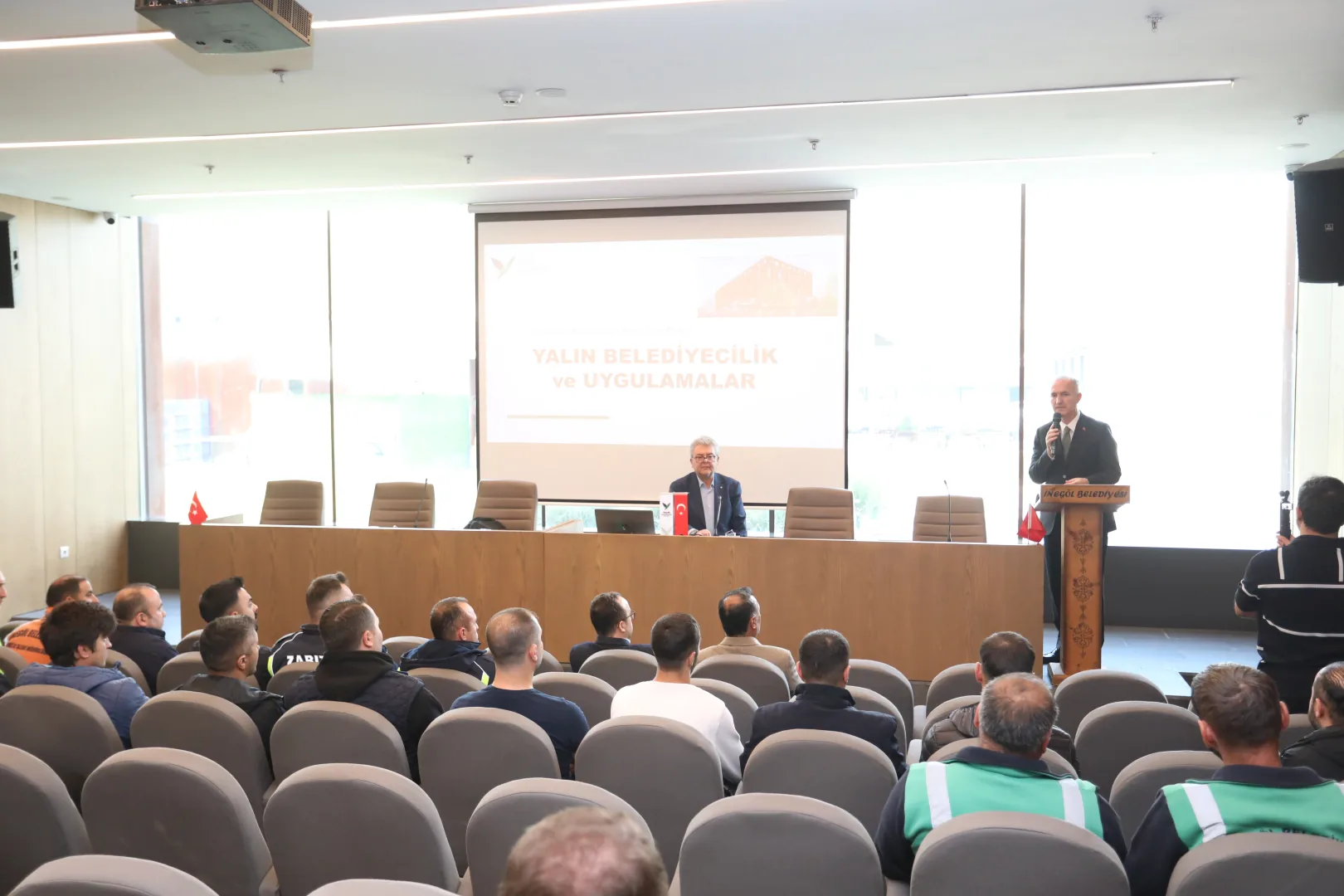 Bursa İneg&ouml;l'de 122 personele yalın temelleri eğitimi