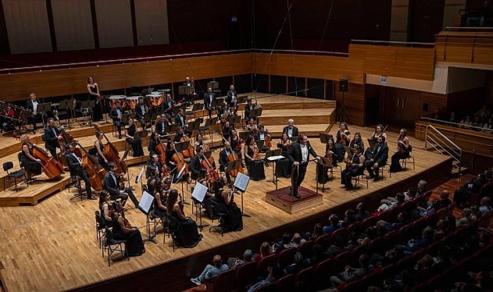 İzmir'de unutulmayacak bir klasik müzik gecesi