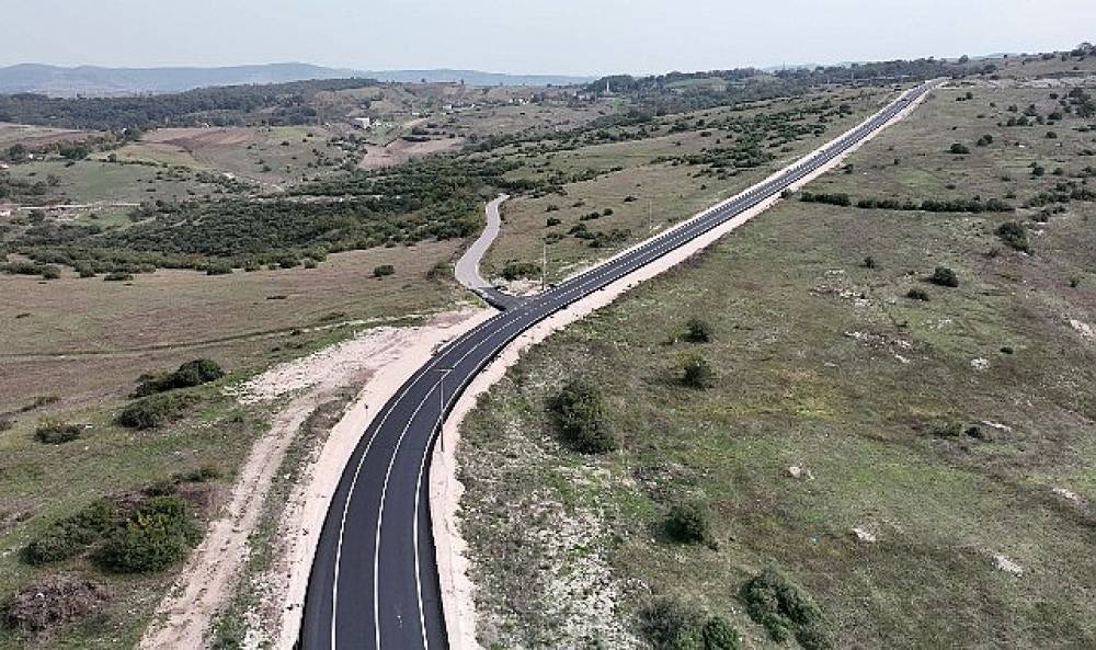 Ak&ccedil;aova Grup Yolu'nda 9,7 kilometrelik ilerleme