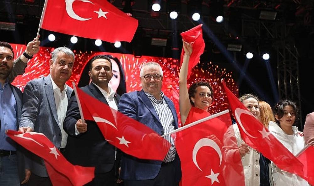 Başkan Ertaş'tan Cumhuriyet Bayramı mesajı:  &ldquo;Atat&uuml;rk'&uuml;n izinde, Cumhuriyet'in ışığında y&uuml;r&uuml;yoruz"