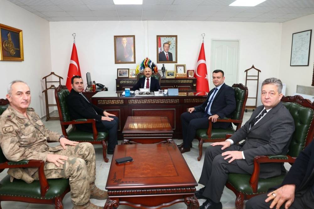 Vali Osman Varol G&ouml;lbaşı il&ccedil;esinde incelemelerde bulundu 