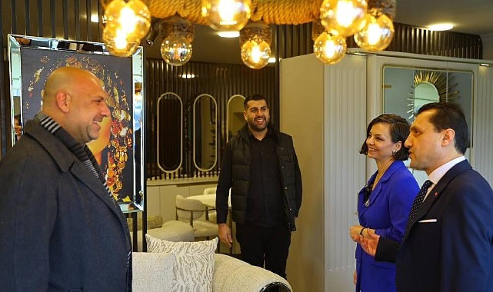  Karabağlar'da mobilyanın marka değeri b&uuml;y&uuml;yecek