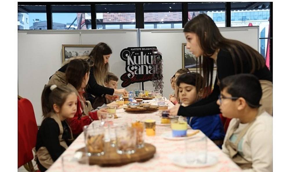 Kartepe'de Renkli At&ouml;lyeler