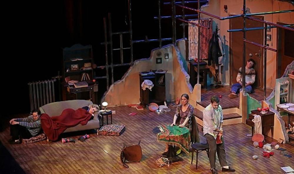 Masum Bir Kutlamadan Etik Bir &Ccedil;&ouml;k&uuml;şe: &ldquo;Sevgili Yelena Sergeyevna"