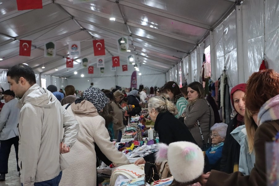 Kadınların &uuml;retim g&uuml;c&uuml; Maltepe&rsquo;de sergileniyor