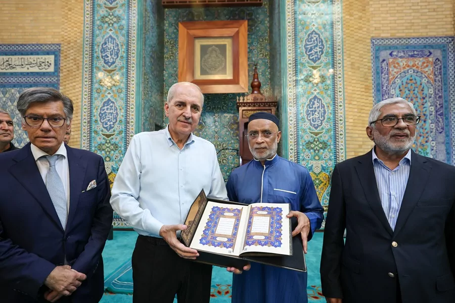 Numan Kurtulmuş&rsquo;tan Lizbon Merkezi Camii ziyareti