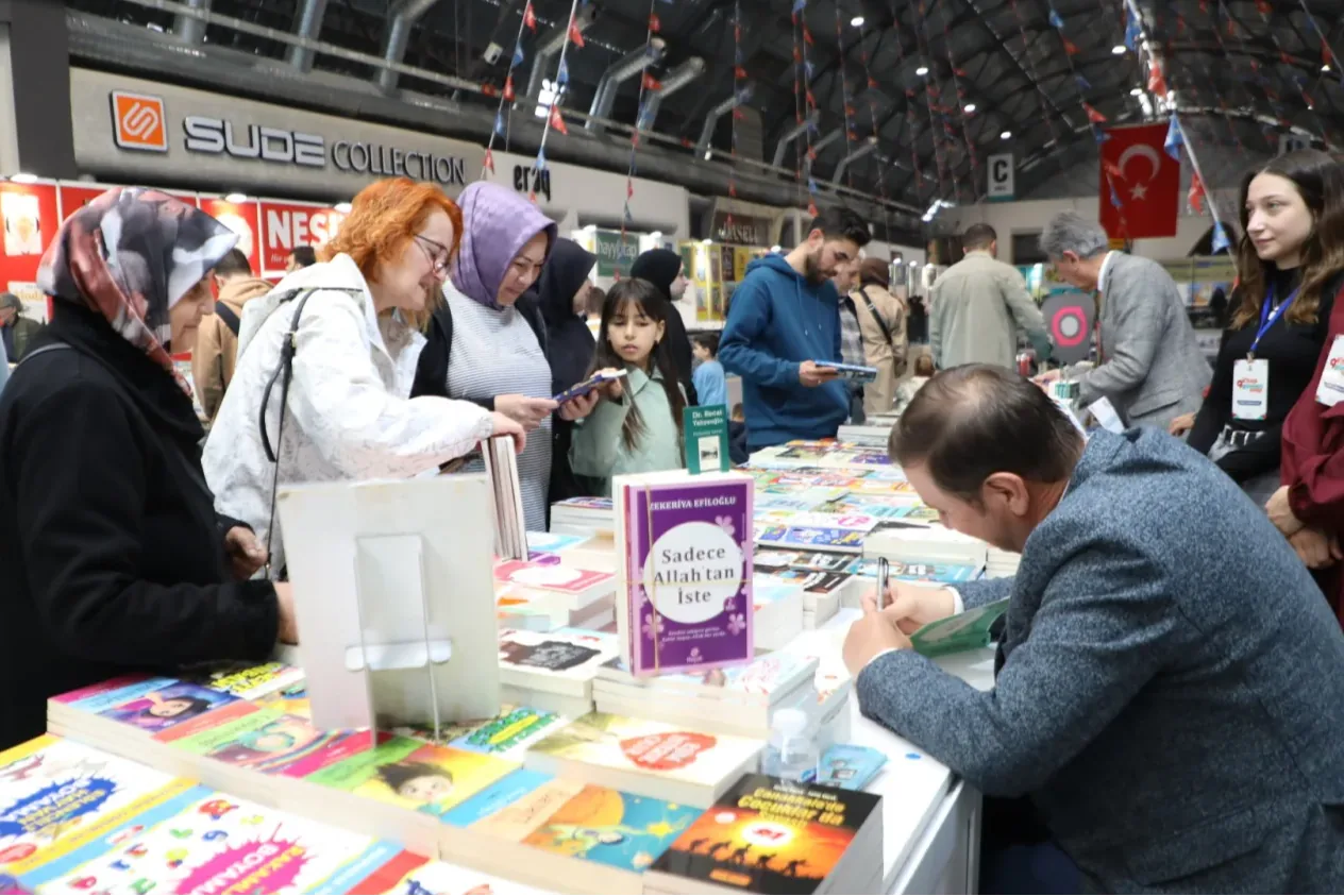 İneg&ouml;l kitap g&uuml;nlerinde yazar buluşmaları başlıyor