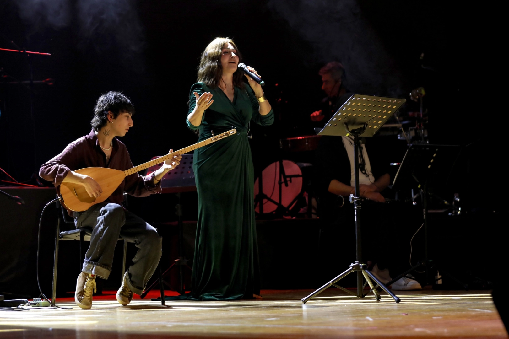 Bursa'da Serenad Bağcan ile 'Caz Pazarı'