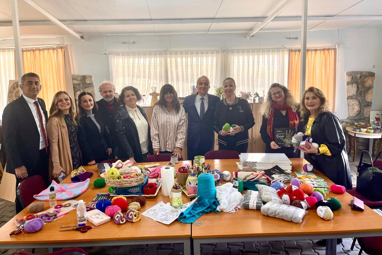 İzmir&rsquo;de huzurevinde duygu dolu g&uuml;n