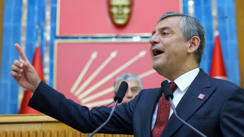 &Ouml;zg&uuml;r &Ouml;zel: &lsquo;&Uuml;lkenin y&uuml;zde 80'i Afrika standartlarında yaşıyor&rsquo; 
