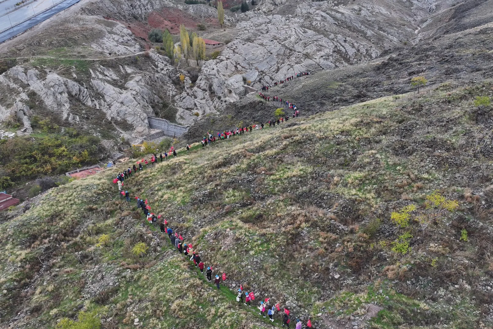 Konya'da Cumhuriyet coşkusu Sille&rsquo;de doğayla buluştu