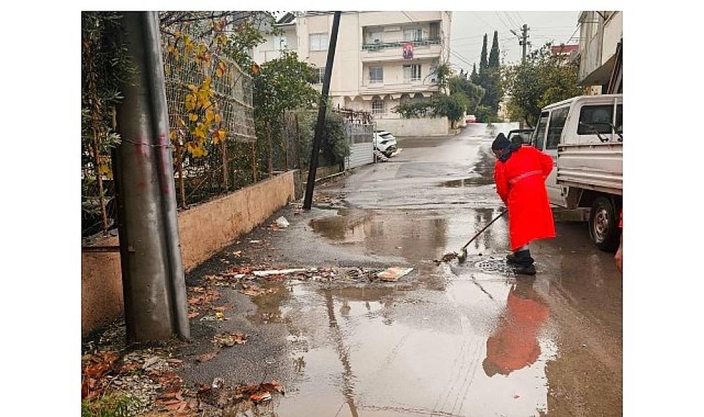 Yenişehir Belediyesi Yağışa Karşı Sahada: Merkez ve Kırsalda Eş Zamanlı M&uuml;dahale