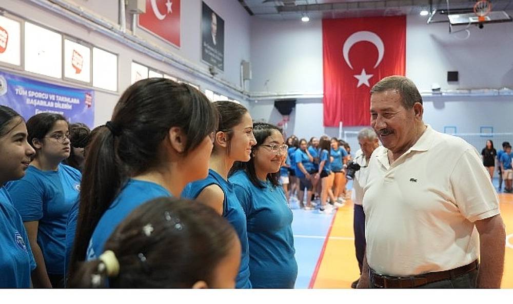 Milas Belediyesi Spor Kul&uuml;b&uuml; Spor Okulları'nın A&ccedil;ılış T&ouml;reni Ger&ccedil;ekleşti