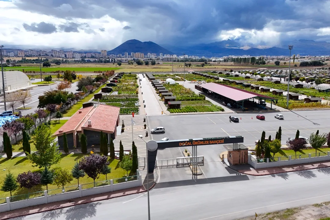 Kayseri B&uuml;y&uuml;kşehir Doğal &Uuml;r&uuml;nler Bah&ccedil;esi'ne yeni &uuml;retim akanı