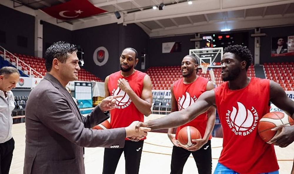 Başkan Serkan Acar'dan Aliağa Petkim Spor'a Moral Ziyareti