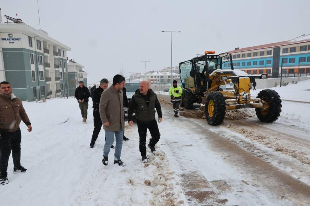 Adıyaman İndere&rsquo;de Kar Mesaisi 