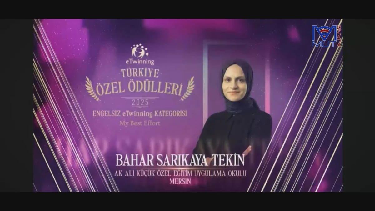 Bahar Sarıkaya Tekin’e eTwinning Türkiye Özel Ödülü