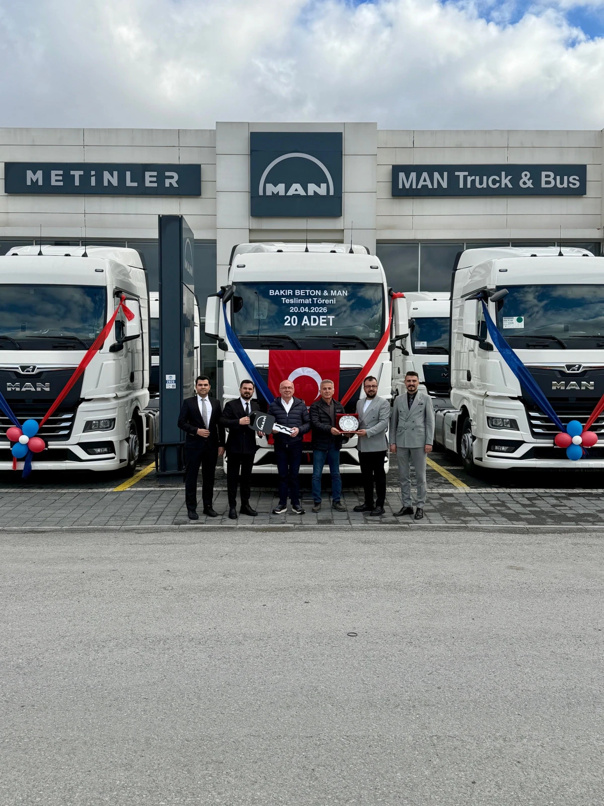 Bakır Beton filosunu 20 MAN &ccedil;ekiciyle g&uuml;&ccedil;lendirdi