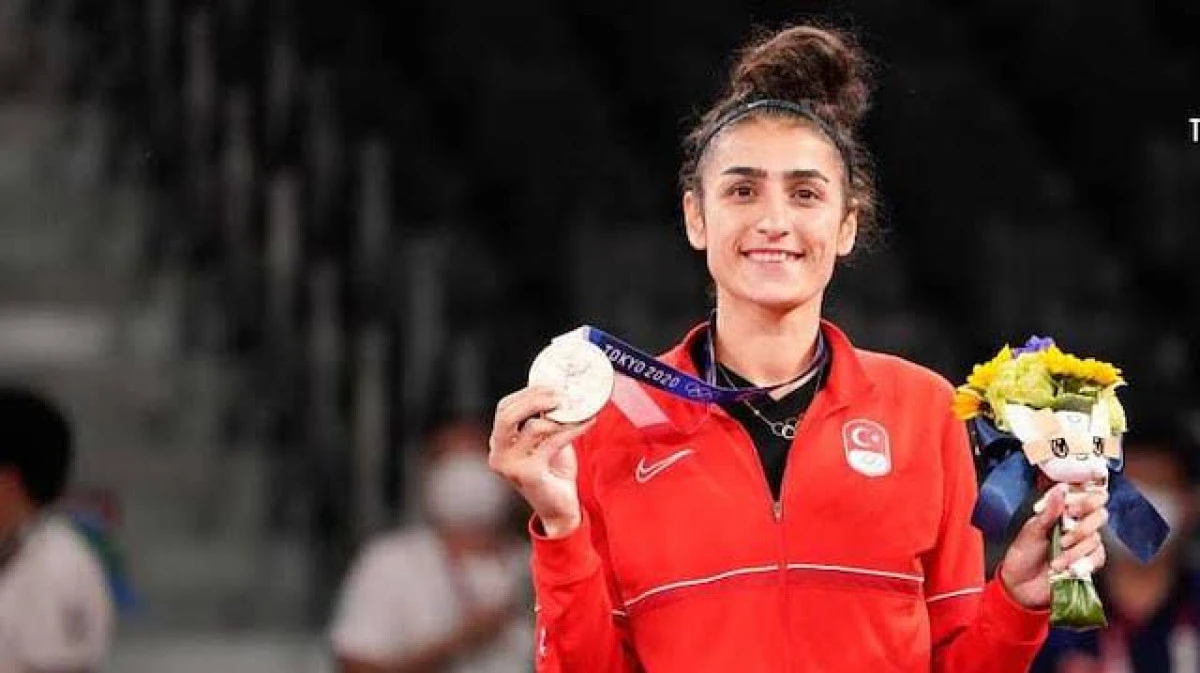 Bozyazılı Hatice K&uuml;bra, B&uuml;y&uuml;kşehir kurslarıyla Hacettepe&rsquo;yi kazandı