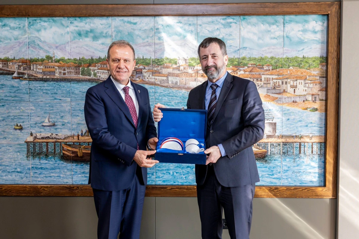 B&uuml;y&uuml;kel&ccedil;i Stepanek&rsquo;ten Başkan Vahap Se&ccedil;er&rsquo;e Nezaket Ziyareti