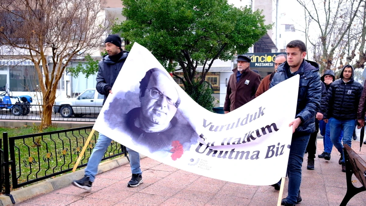 CHP Mut&rsquo;ta Uğur Mumcu&rsquo;yu Andı