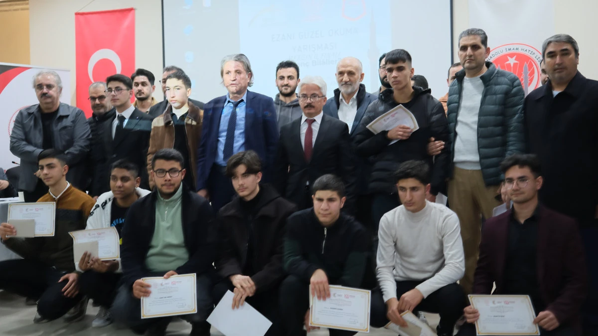 Gen&ccedil; Bilaller Ezan Okuma Yarışması Mut&rsquo;ta D&uuml;zenlendi