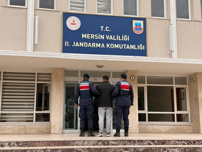 Mersin'de jandarmadan ş&uuml;pheli hırsıza operasyon