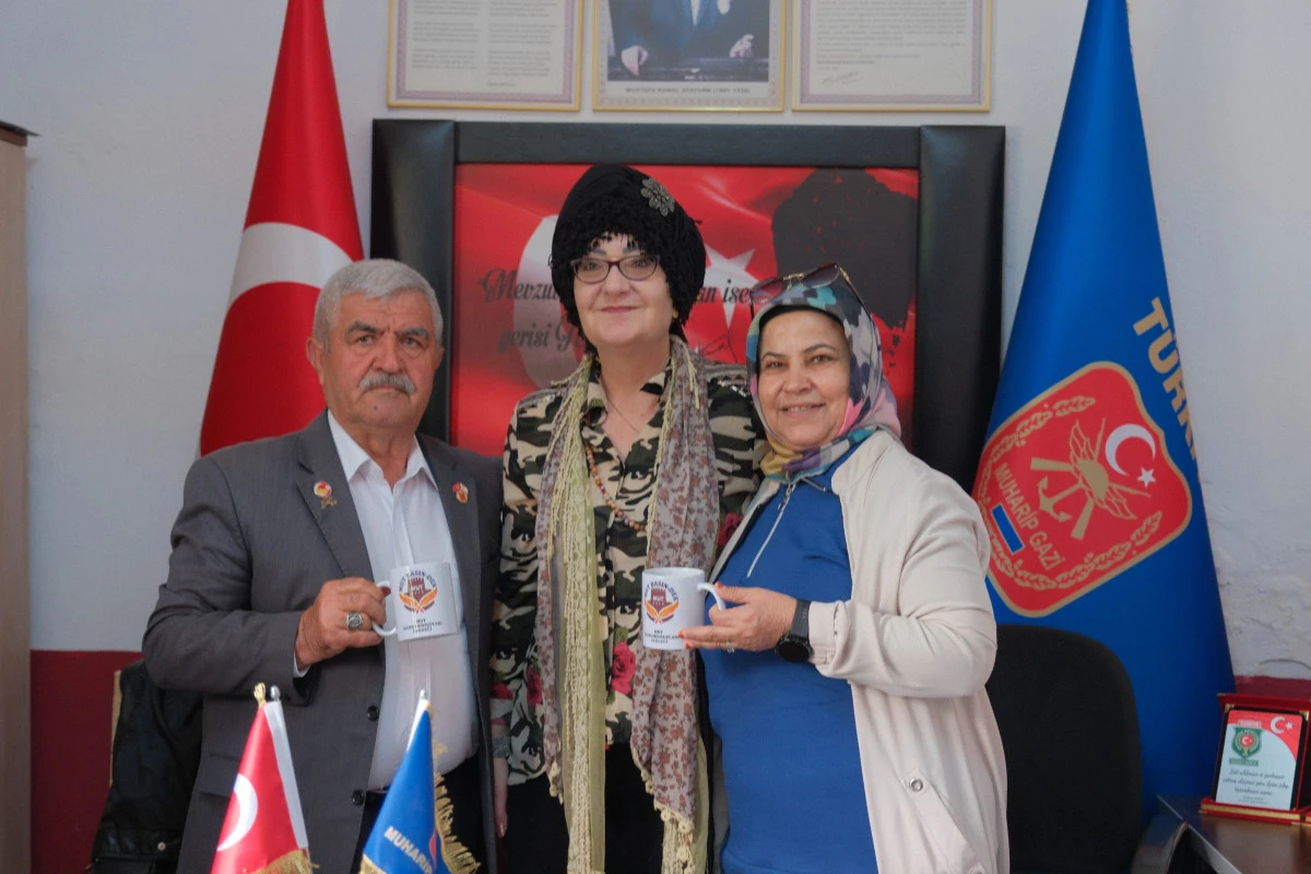 Mut Basın Mensupları Derneği&rsquo;nden gaziler ve şehit aileleri derneklerine ziyaret