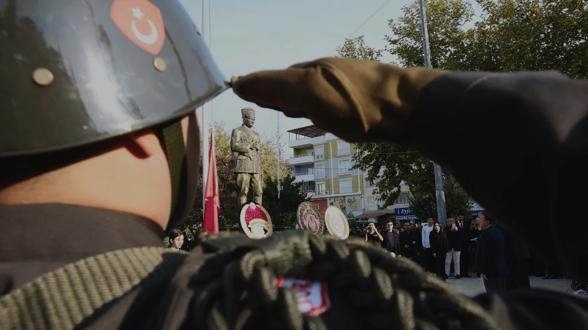 MUT’TA 10 KASIM ATATÜRK’Ü ANMA PROGRAMI DÜZENLENDİ