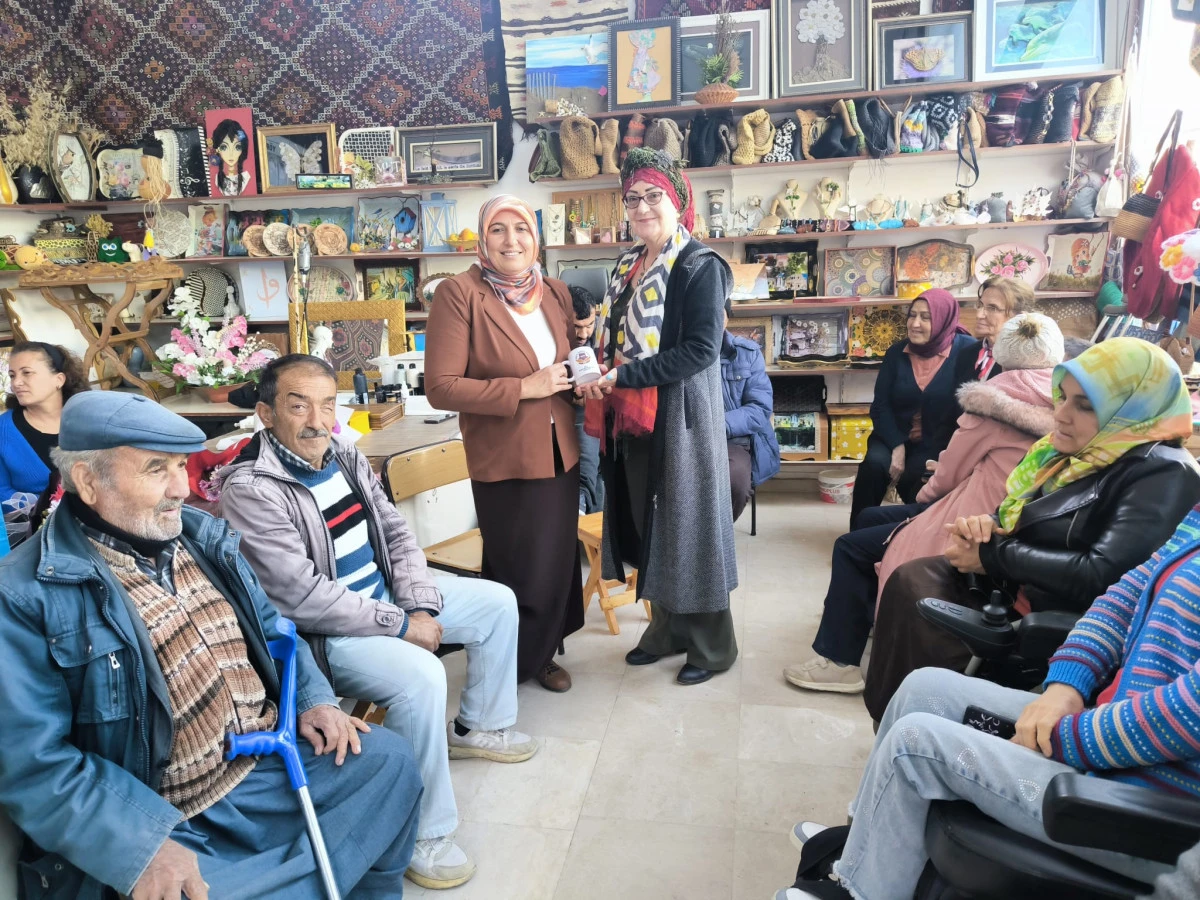 Mut’ta Basın Mensuplarından Engellilere Anlamlı Ziyaret