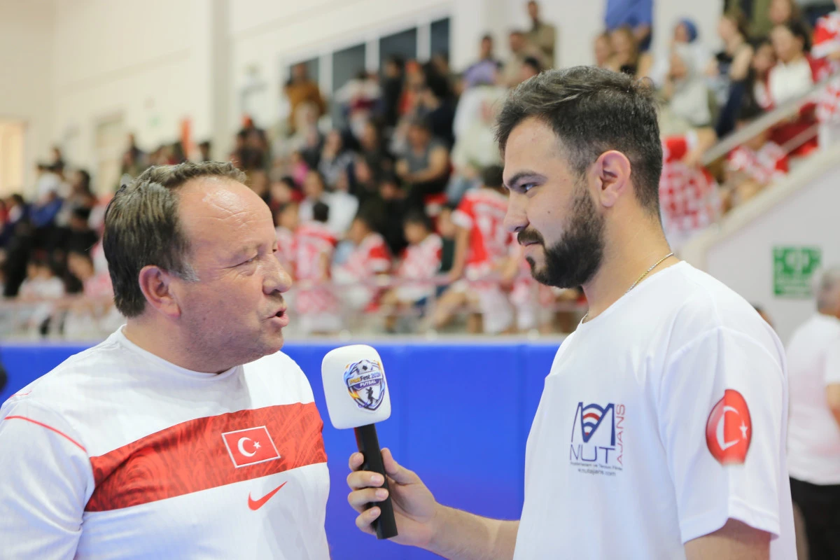 Şehit &Ouml;zg&uuml;r Kavastan Futbol Turnuvası başladı