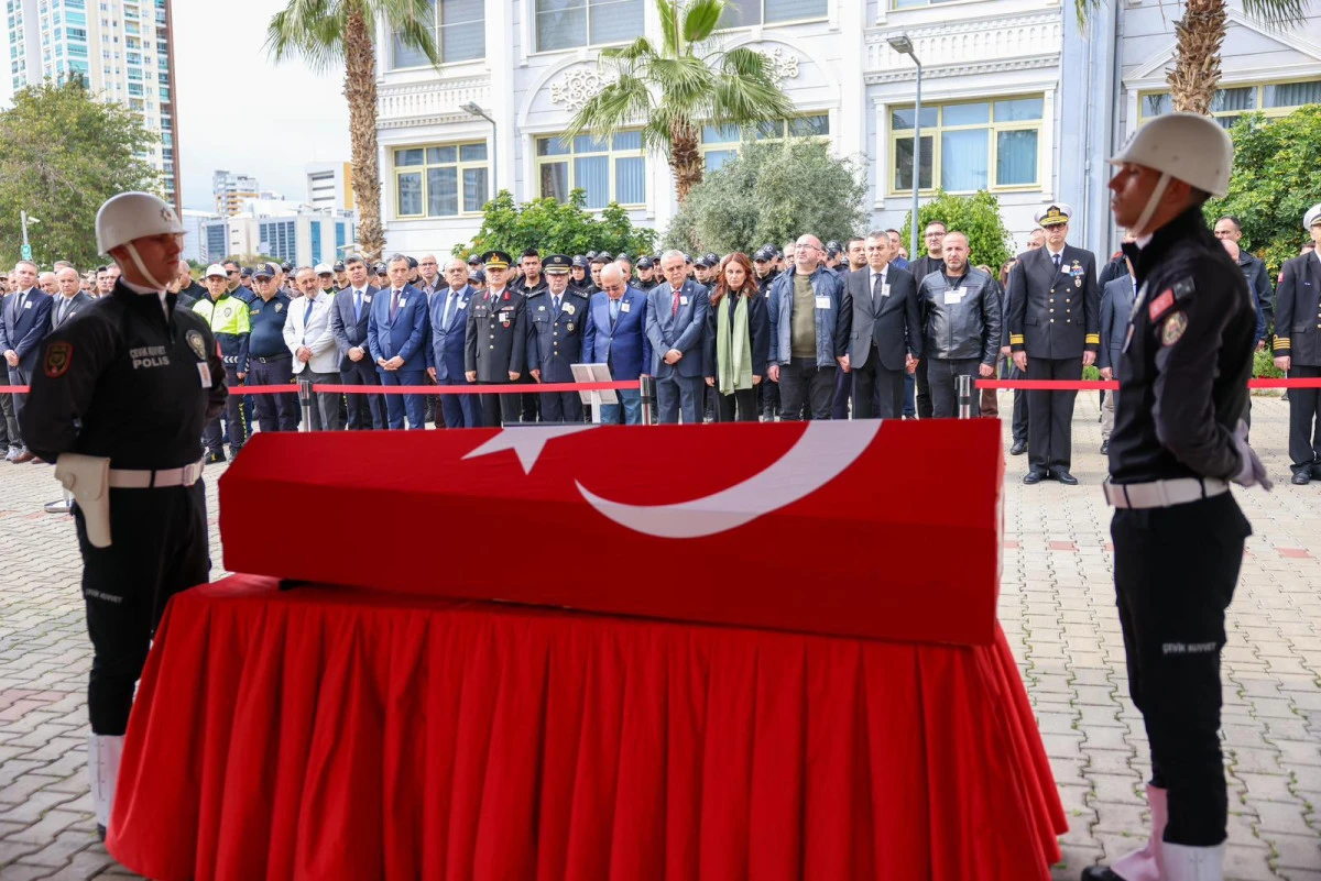 Şehit Polis Memuru Serkan &Uuml;nal, Mersin&rsquo;deki T&ouml;renle Memleketine Uğurlandı