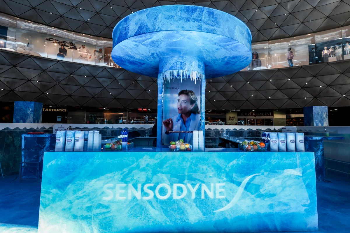 Sensodyne Buz Bar deneyimi Kanyon AVM&rsquo;de ziyaret&ccedil;ilerini ağırlıyor