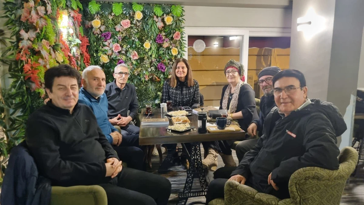 Tomak, &ldquo;Mut Mersin Turizmi&rdquo; Kitabını Mut Basınıyla Buluşturdu