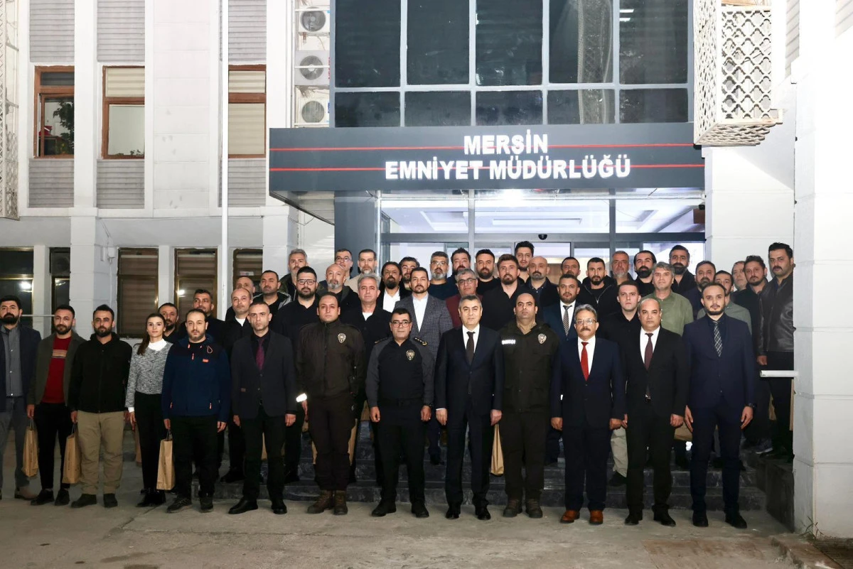 Vali Atilla Toros, Asayiş Şube M&uuml;d&uuml;rl&uuml;ğ&uuml;n&uuml; Ziyaret Etti