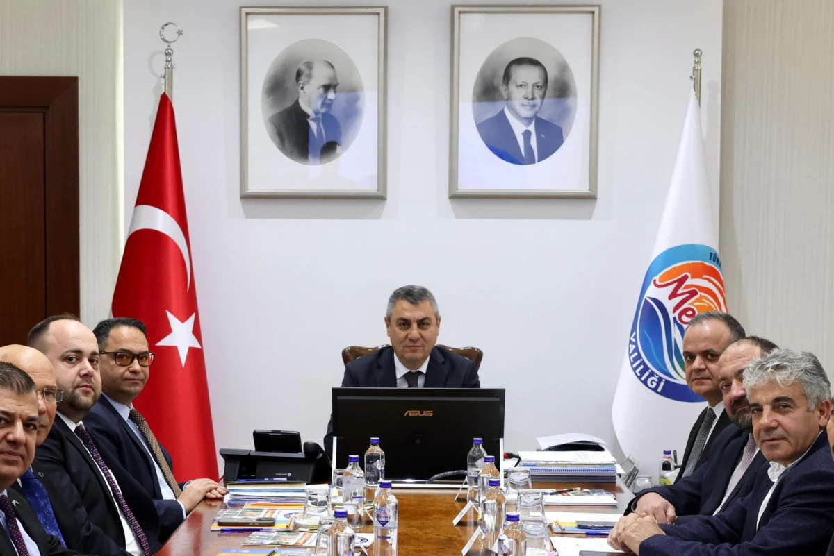 Vali Atilla Toros Başkanlığında Mut OSB M&uuml;teşebbis Heyeti Toplandı