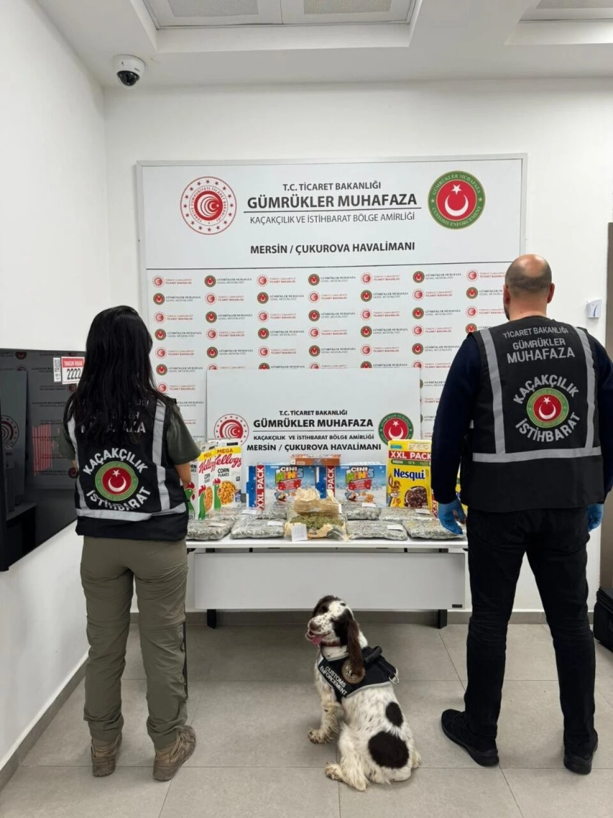 Yılbaşı Emniyet Tedbirleri Kapsamında Mersin&rsquo;de &Ccedil;ok Y&ouml;nl&uuml; Denetim ve Operasyonlar